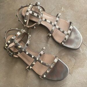 Valentino Garavani Metallic Leather Rockstud Gladiator Sandals